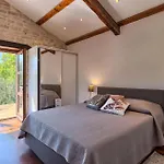 Villa Eterna
