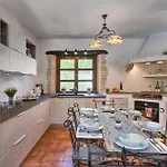 Villa Eterna