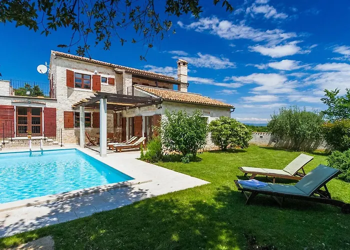 Villa Eterna